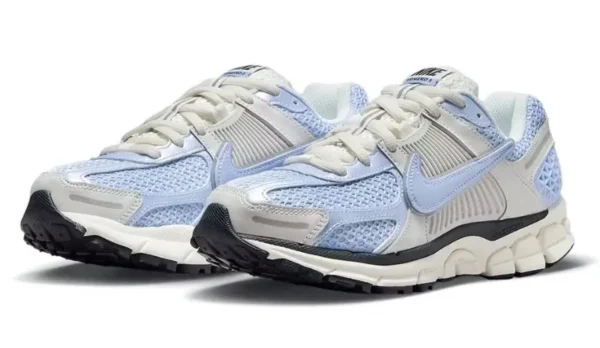 Nike zoom vomero 5 royal tint photon dust 600x348