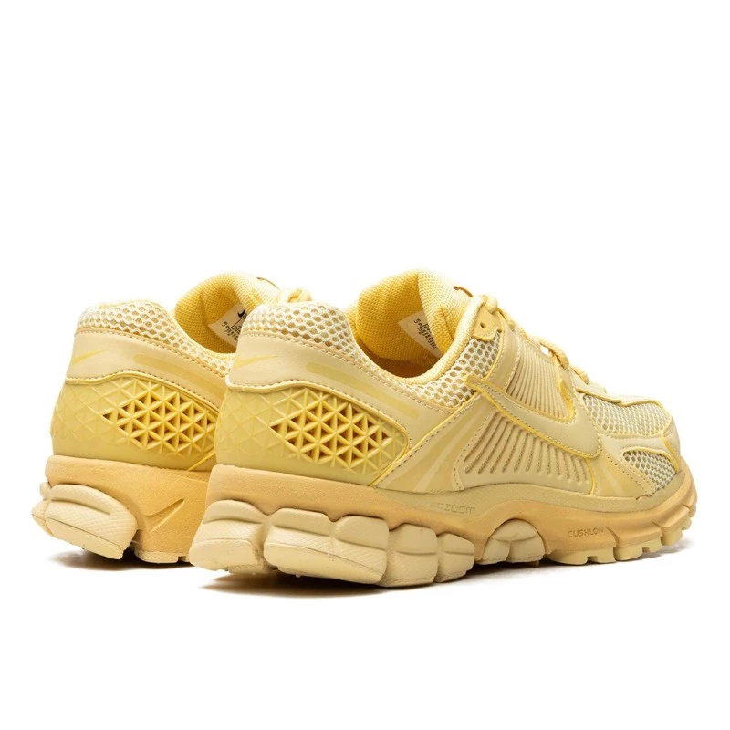 נעלי נייק | Nike Zoom Vomero 5 Saturn Gold – תמונה 3