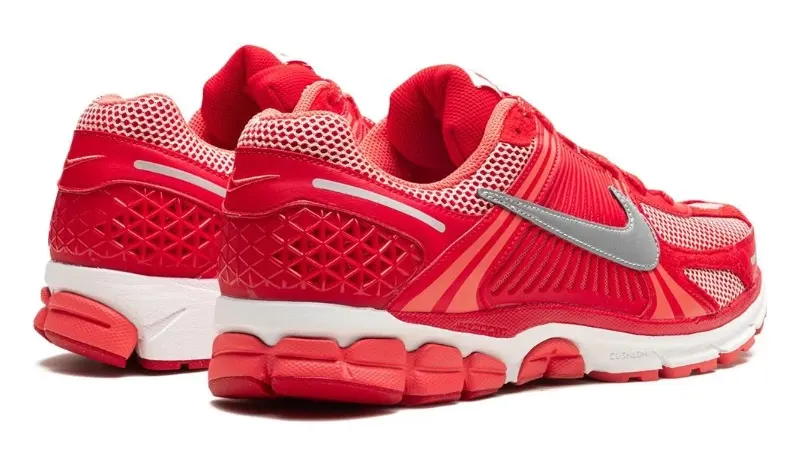 נעלי נייק | Nike Zoom Vomero 5 SP University Red – תמונה 3