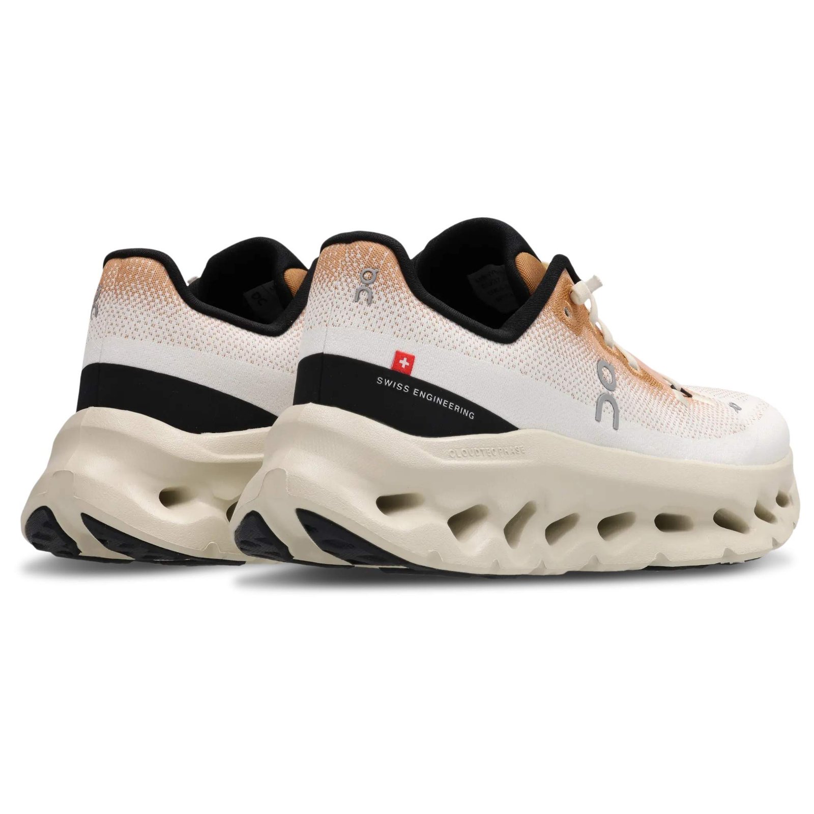 נעלי און קלאוד | On Cloudtilt Almond Ivory Shoes – תמונה 4