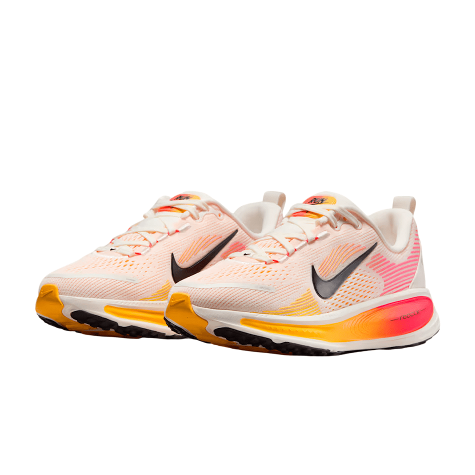 נעלי ריצות נייק | Nike Vomero 18 Road Running Shoes Sail/Laser Orange – תמונה 4