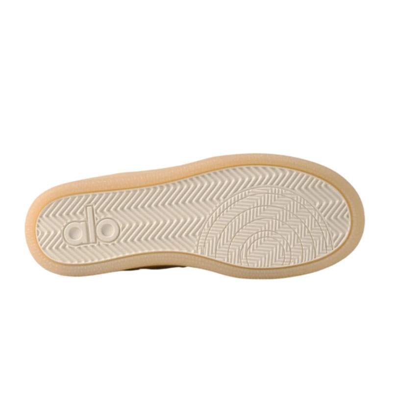 נעלי סניקרס אלו יוגה | ALO Recovery Mode Sneaker Clay – תמונה 3