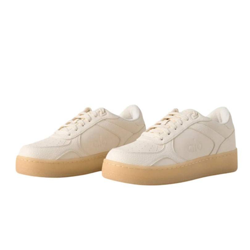 נעלי סניקרס אלו יוגה | ALO Recovery Mode Sneaker Clay – תמונה 2