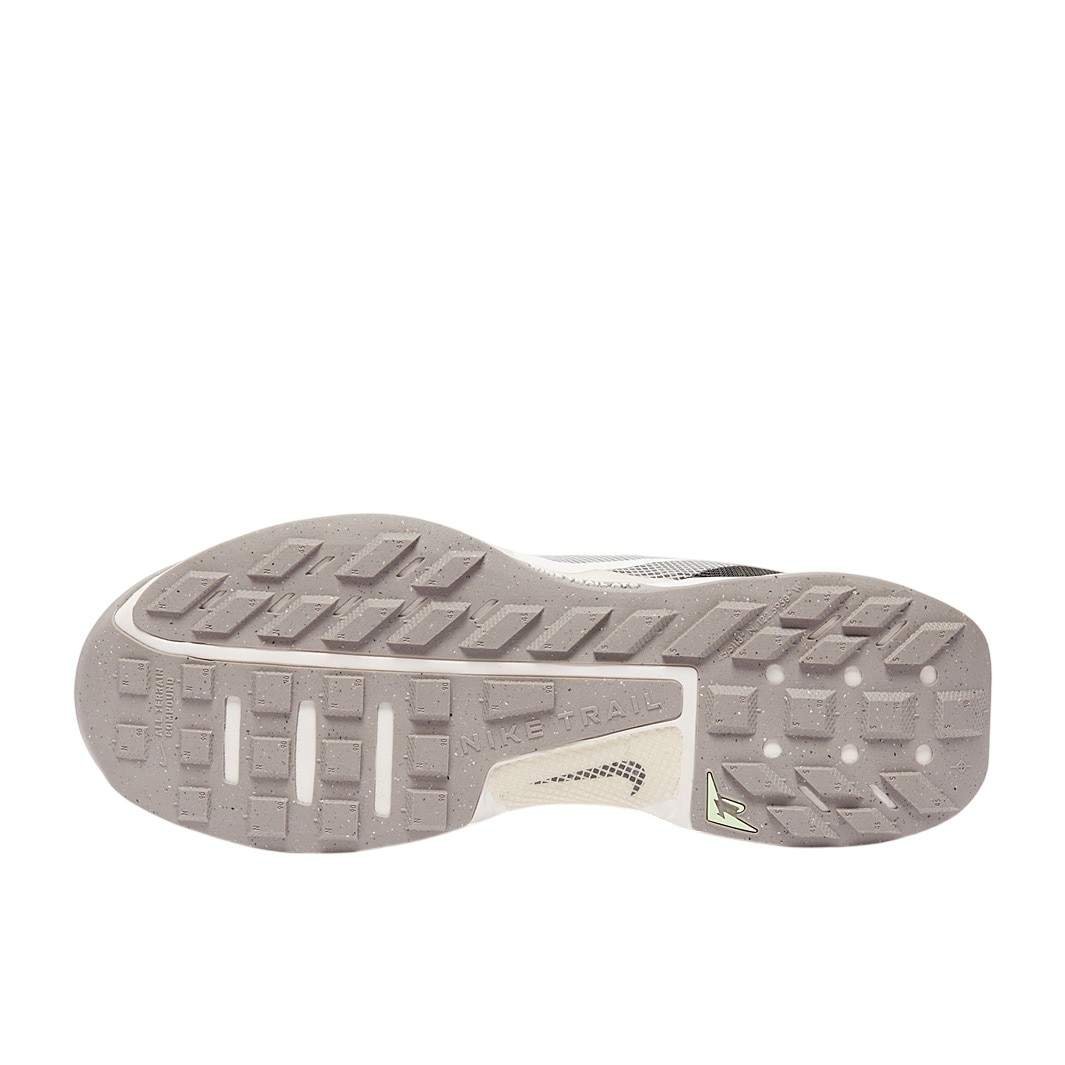 נעלי ריצות נייק | Nike Juniper Trail 3 Sequoia/Summit White – תמונה 3