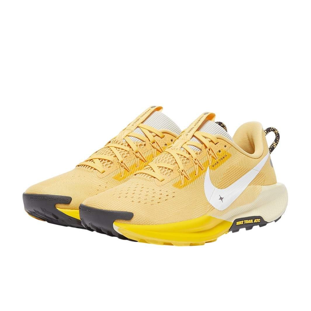 נעלי ריצות נייק | Nike Pegasus Trail 5 Saturn Gold/White – תמונה 2