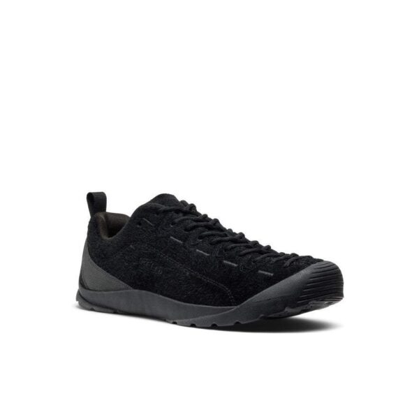 Hairy Black Black 5 600x600