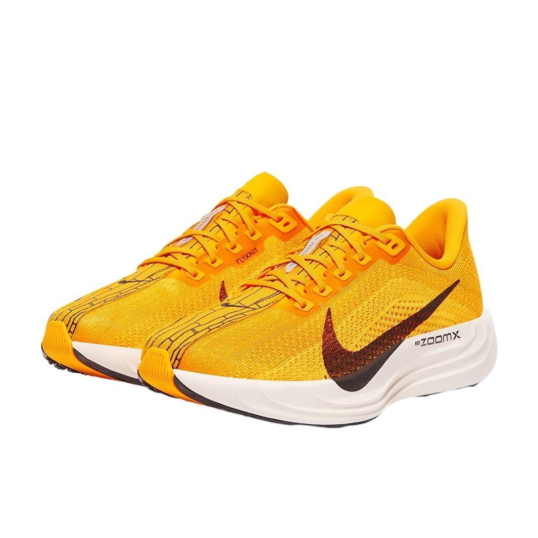 נעלי ריצות נייק | Nike Pegasus Plus University Gold – תמונה 2