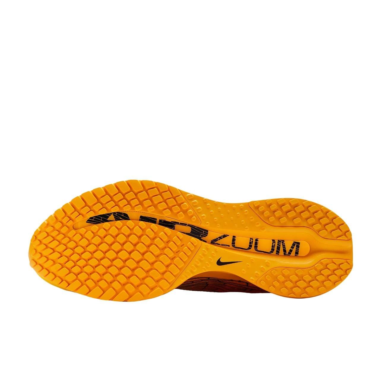 נעלי ריצות נייק | Nike Pegasus Premium University Gold/Black – תמונה 3