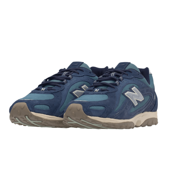 Navysalt water 6 600x600